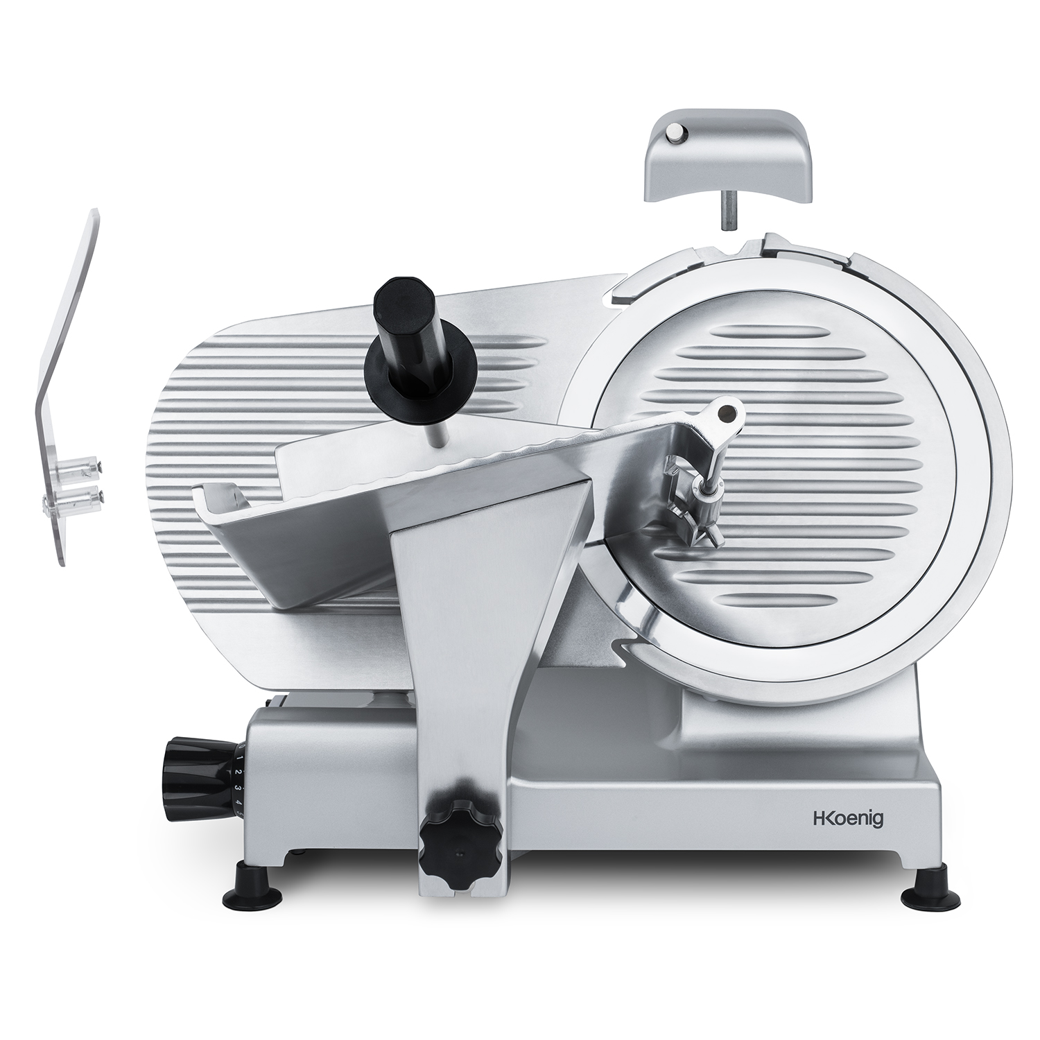 Srebrna krajalnica do mięsa z czarnym uchwytem i ostrzem. Białe tło. Etykieta HKoenig.