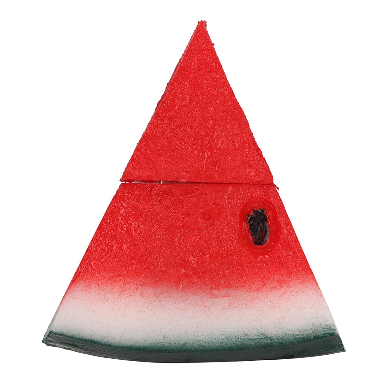 Ein rotes Wassermelonenstück mit einem schwarzen Samen, auf weißem Hintergrund.