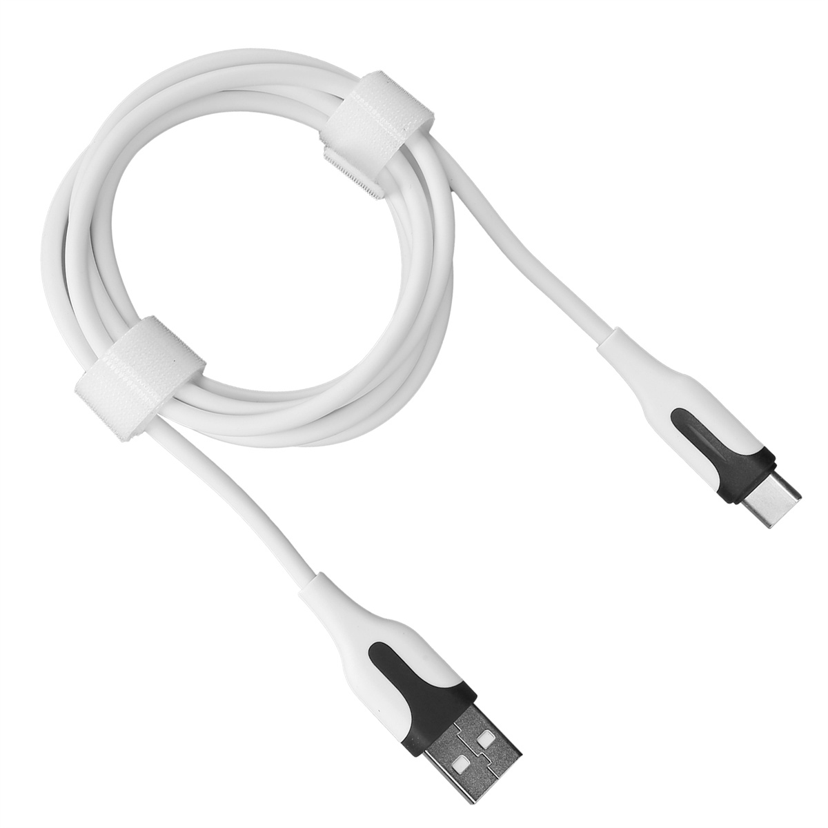 Ein weißes USB-C-Kabel, aufgerollt, mit einem USB-Anschluss und einem USB-C-Anschluss.