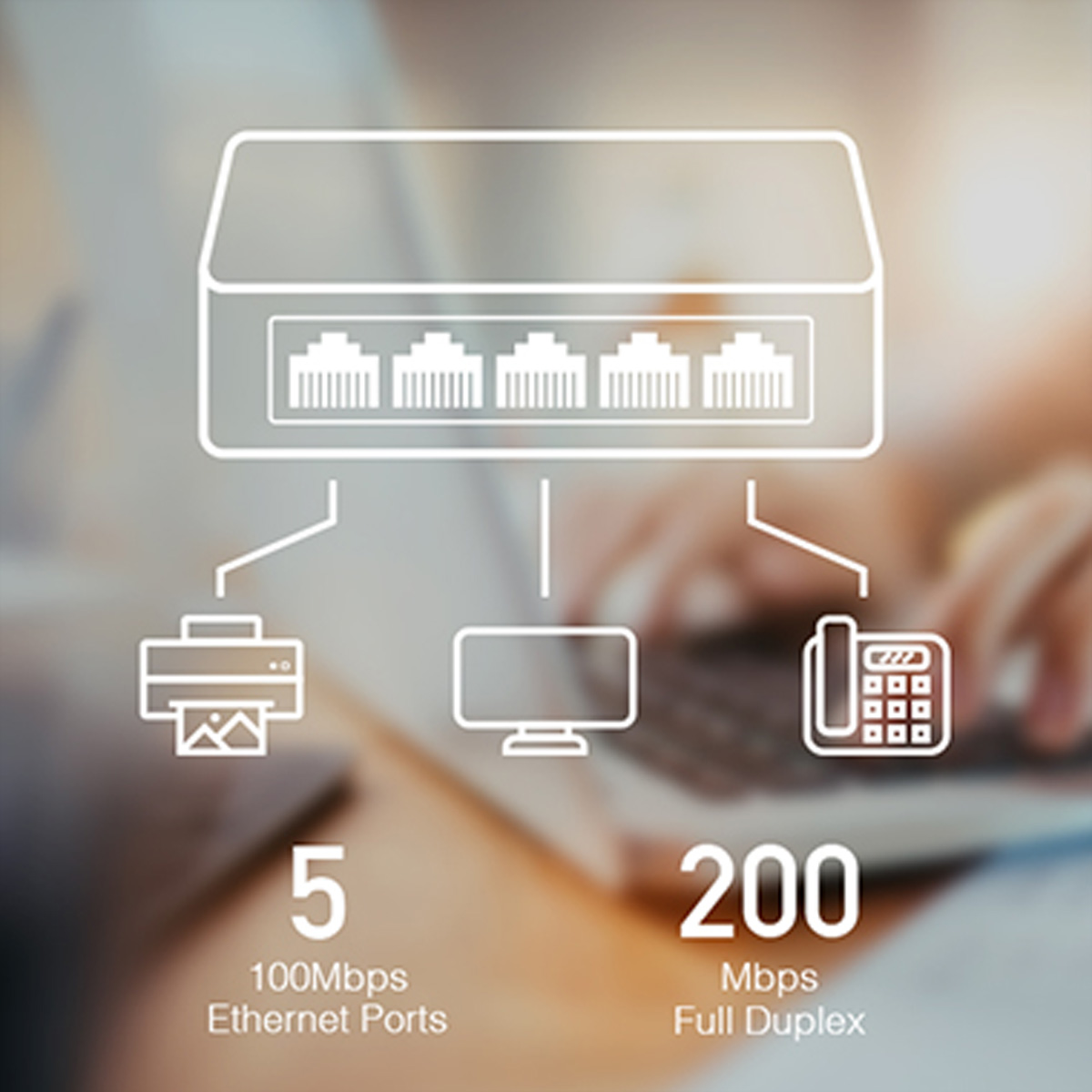 Diagram toont netwerkswitch met 5 ethernetpoorten en 200 Mbps full duplex.