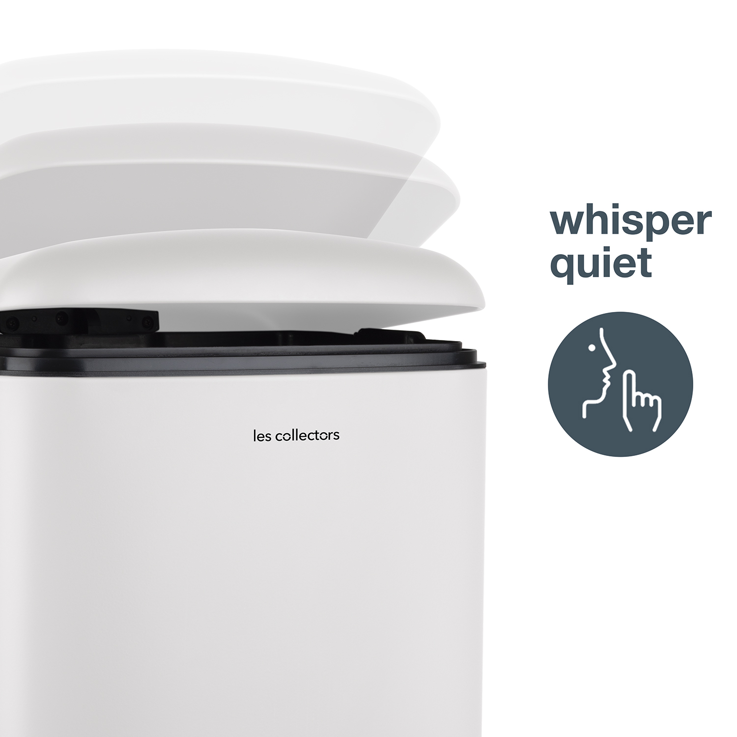 Weißer Mülleimer mit teilweise geöffnetem Deckel und den Worten 'whisper quiet' und einer Grafik.