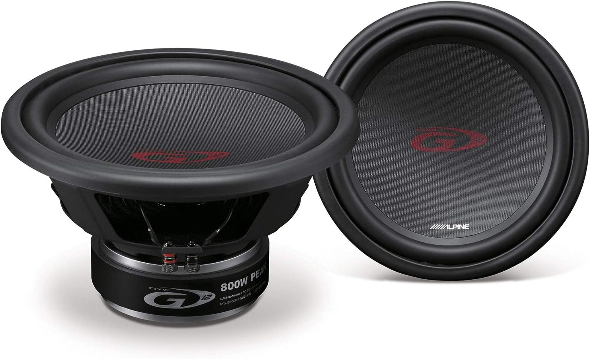 Subwoofer-Lautsprecher. Schwarz mit roten Akzenten. 'Alpine' und 'Type G' sind auf dem Lautsprecher sichtbar.
