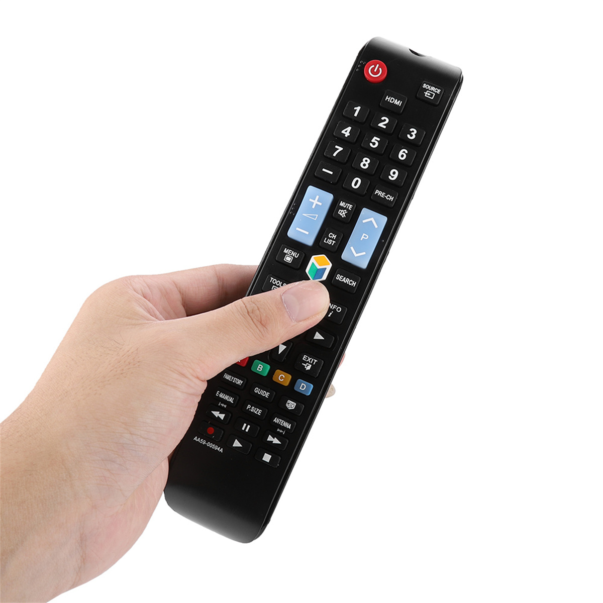 Eine Hand hält eine schwarze TV-Fernbedienung mit Knöpfen.