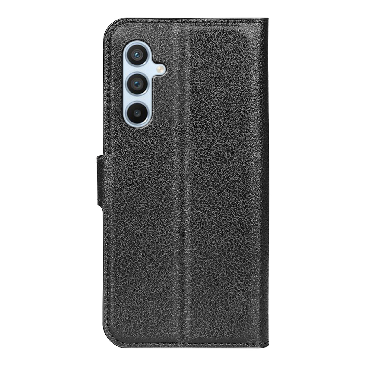Zwarte leren telefoonhoes met camera-uitsparing. Gesloten, met magnetische sluiting. Gestructureerd oppervlak.