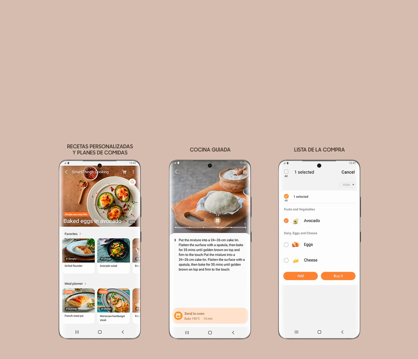 Tre schermate di smartphone che mostrano ricette. Una mostra uova al forno.