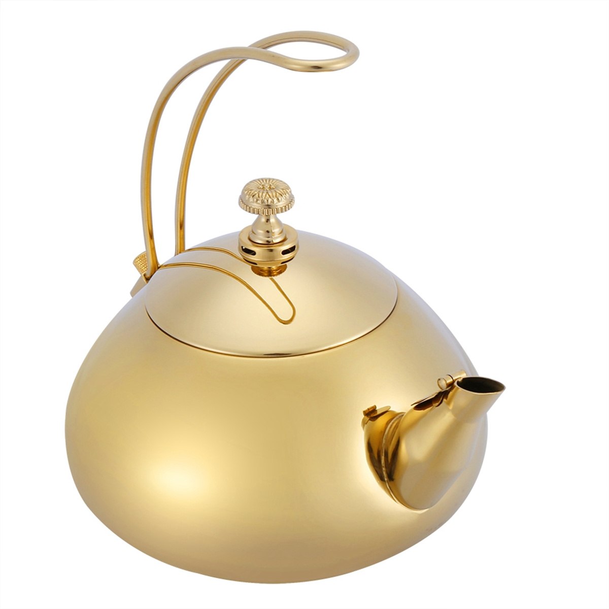 Goldene Teekanne mit rundem Körper, Griff, Deckel und Ausguss auf weißem Hintergrund.