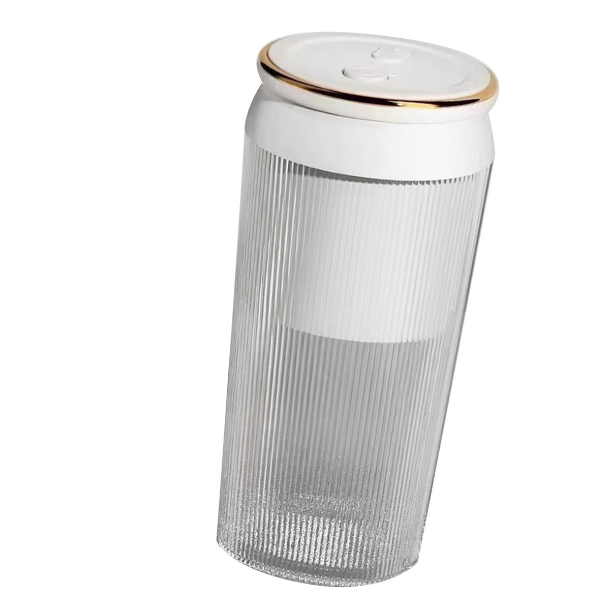 Weiße Wasserflasche mit goldfarbenem Rand. Sie hat eine schlanke Dosenform.