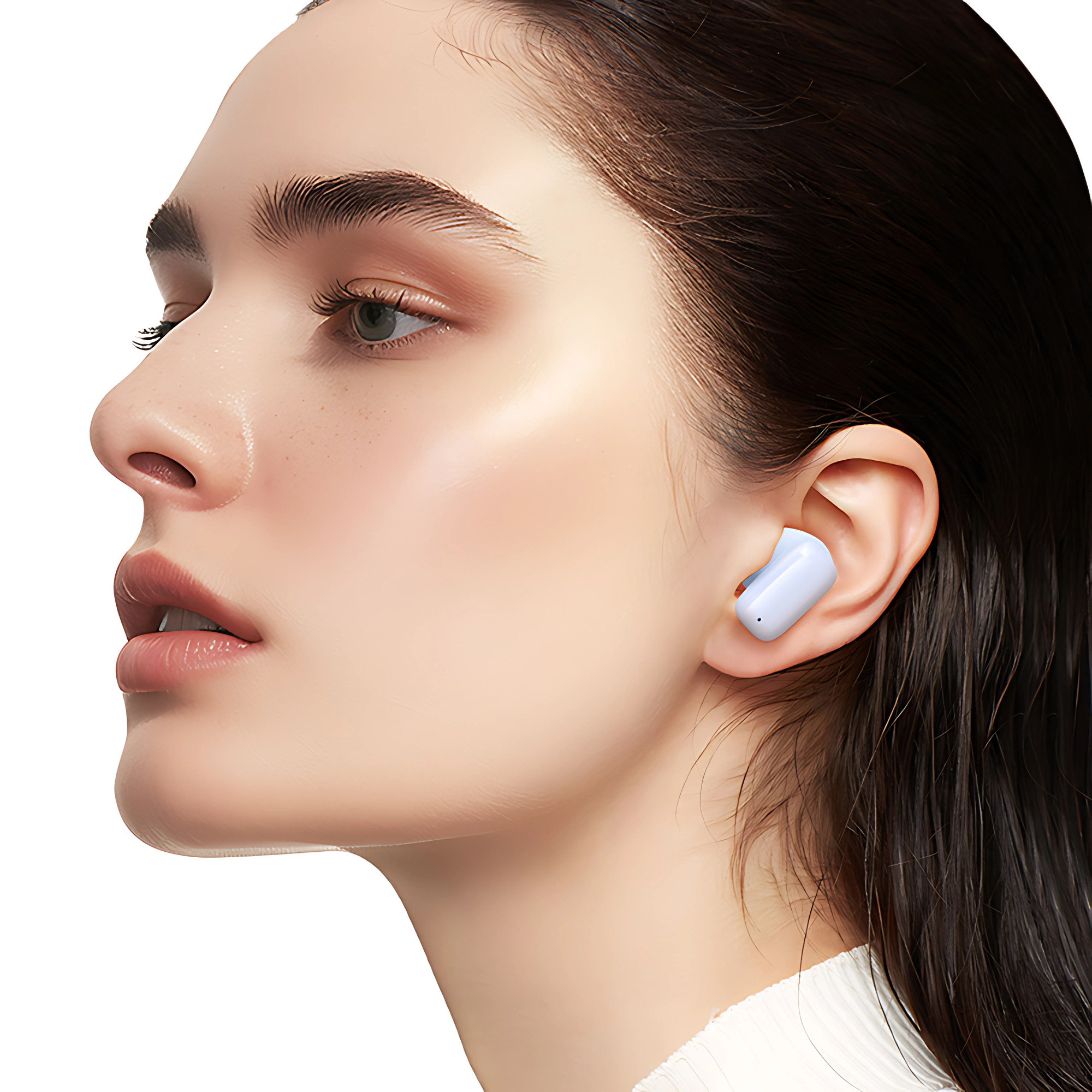 Kobieta nosząca jasno-niebieską słuchawkę w uchu.