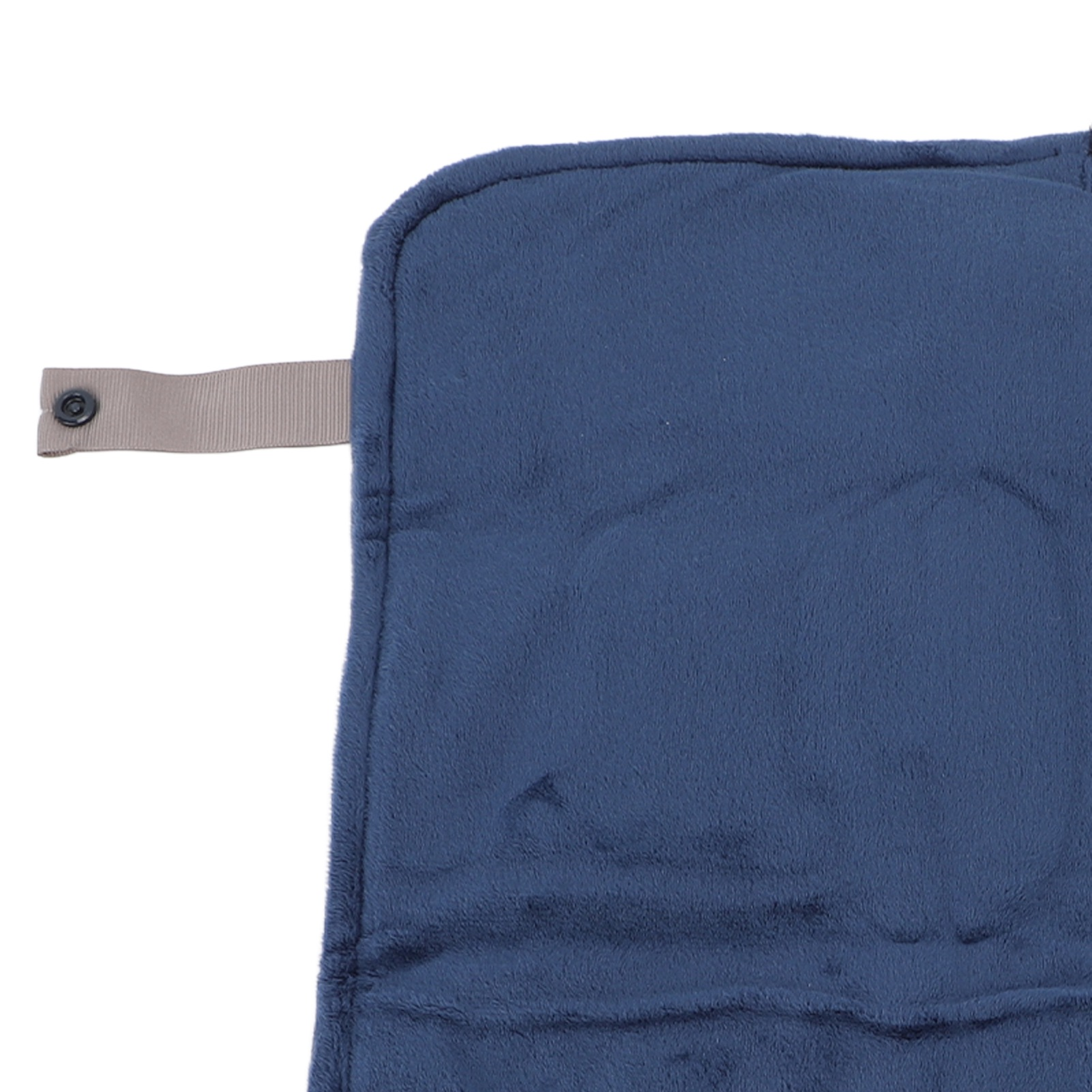 Blaue Decke mit grauem Riemen und Knopfdetail.