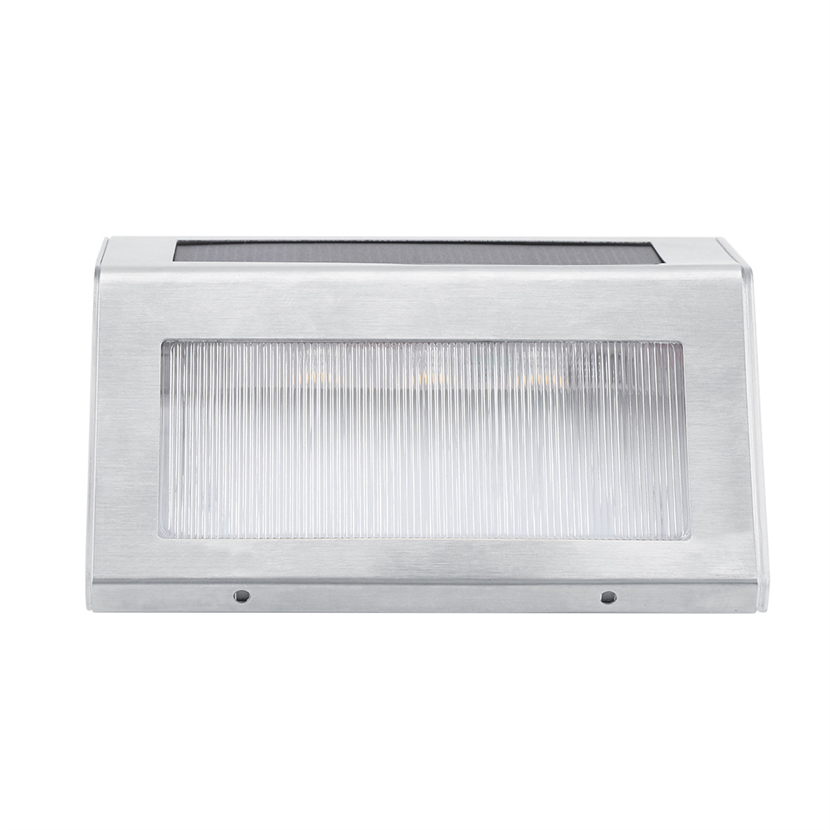 Silberne rechteckige Solarlampe mit klarer, geriffelter Linse. Der Hintergrund ist weiß.
