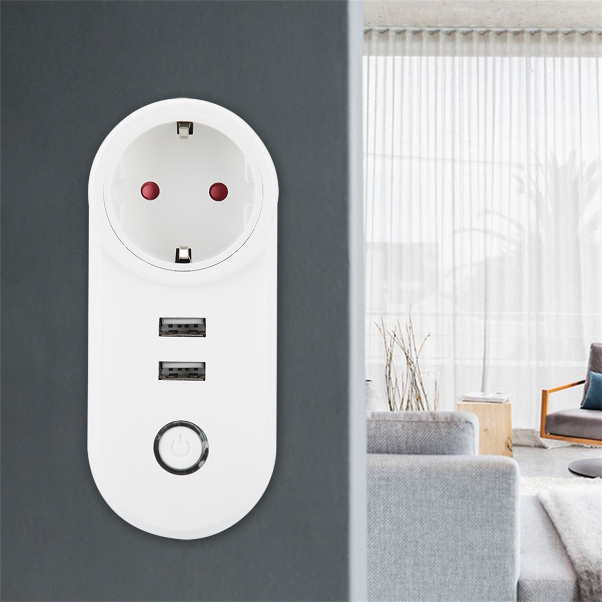 Weißer Smart-Stecker mit zwei USB-Anschlüssen und einem Netzschalter, an einer dunkelgrauen Wand montiert.