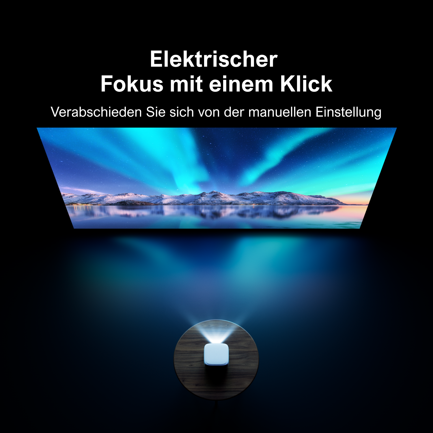 Ein Projektor, der Licht auf eine Leinwand mit einem Nachthimmel mit Nordlichtern wirft.