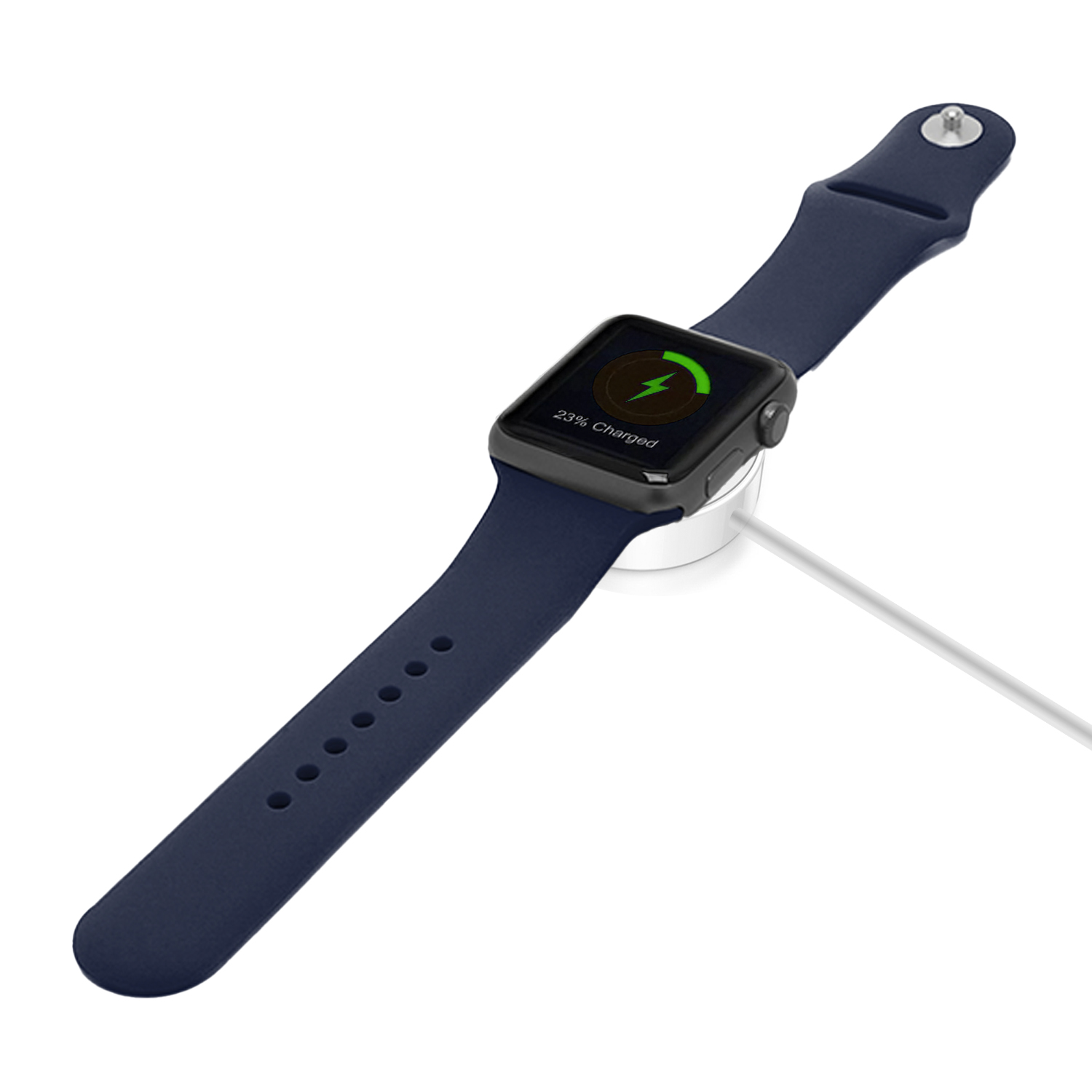 Un Apple Watch en un soporte de carga blanco. El reloj tiene una correa azul y muestra un porcentaje de carga.