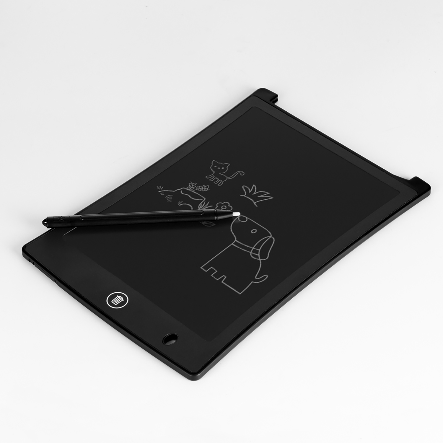 Tavoletta grafica nera con stilo. Sullo schermo sono disegnati un cane e un gatto.