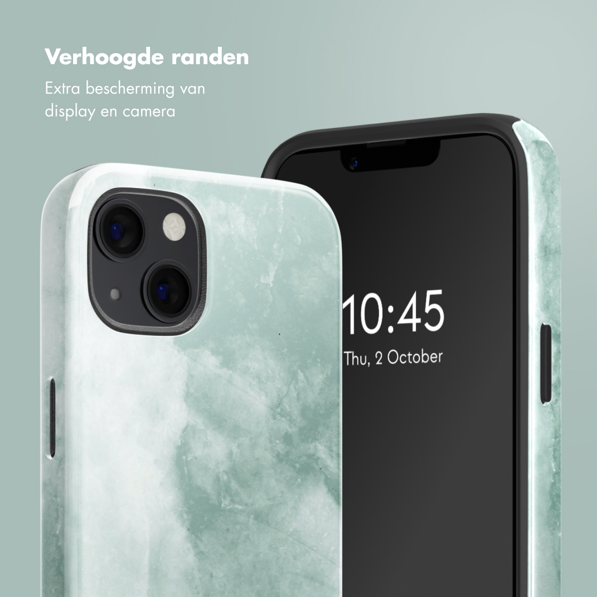 Deux coques de téléphone, une sur un téléphone. La coque a un motif marbré. Le téléphone affiche l'heure.