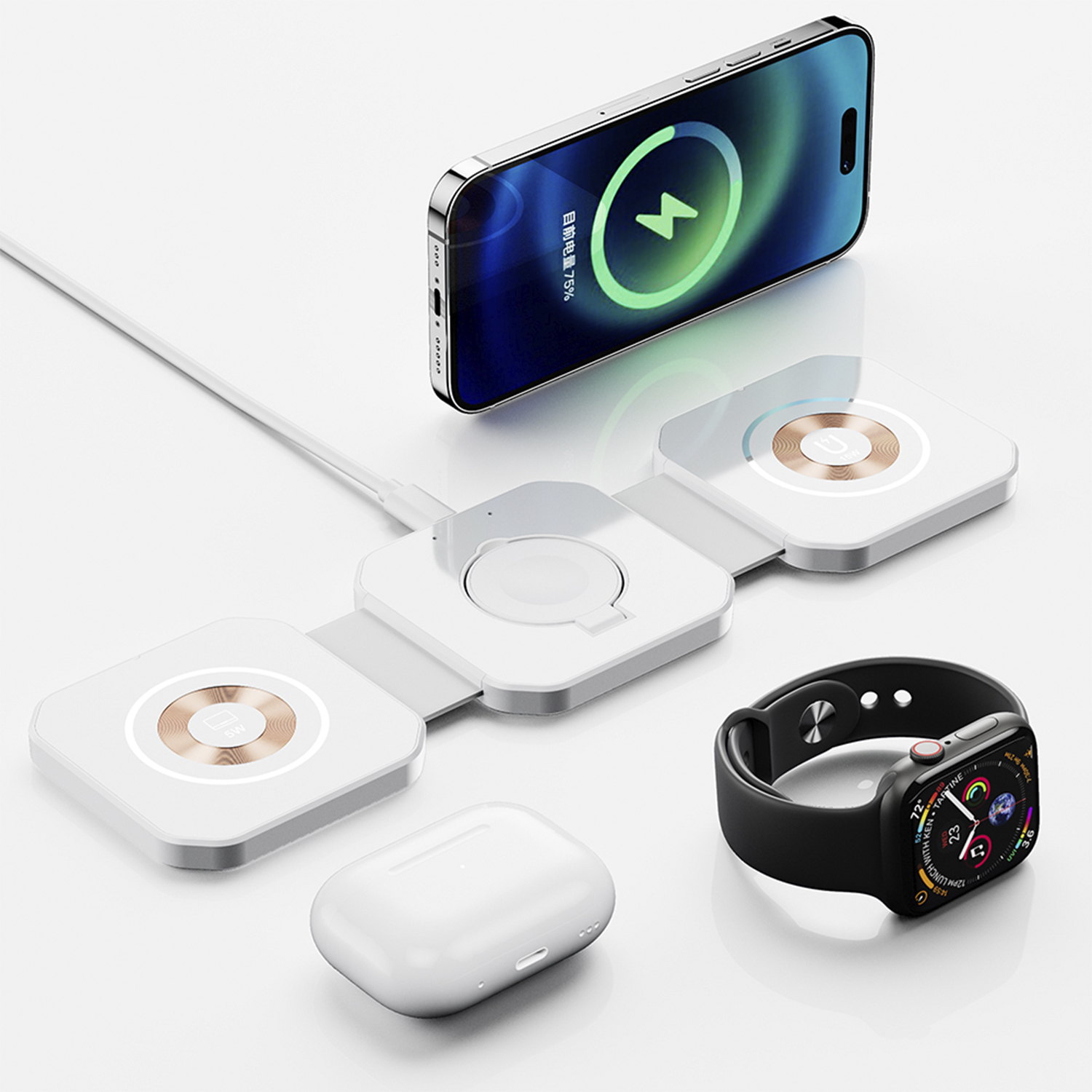 Una stazione di ricarica wireless con un telefono, un orologio e auricolari in carica.