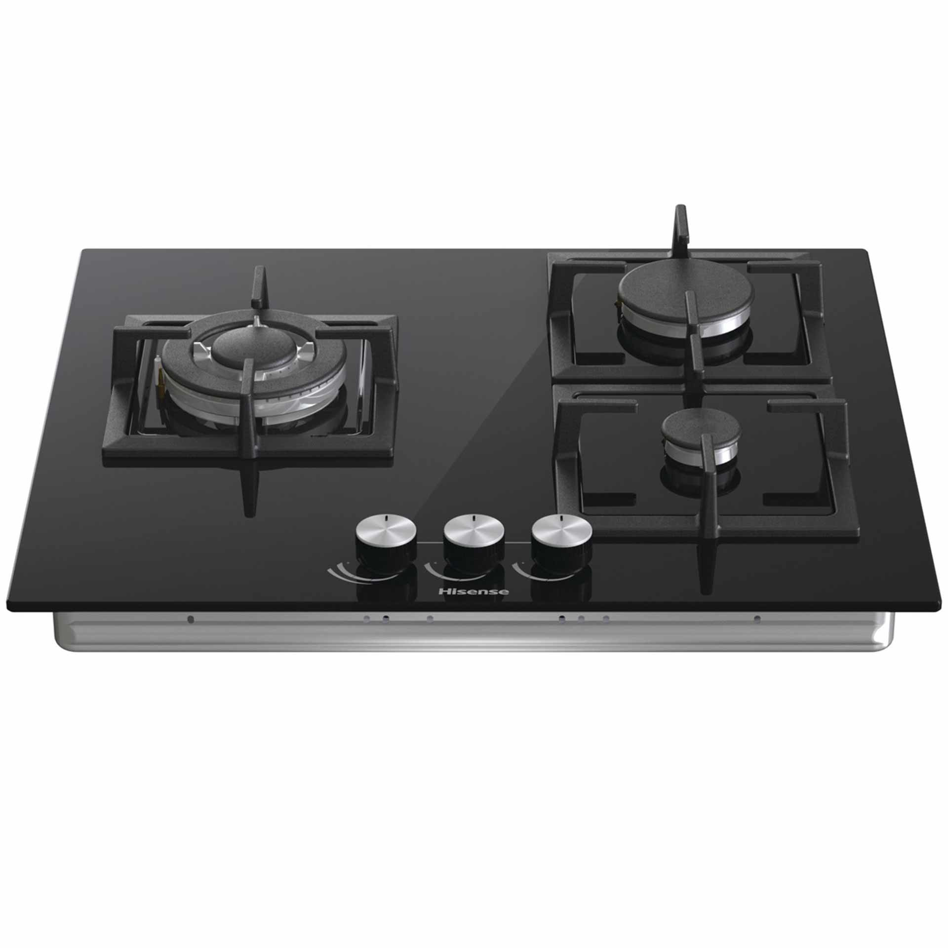 Un piano cottura in vetro nero con quattro fuochi e tre manopole di controllo, con finiture argentate.