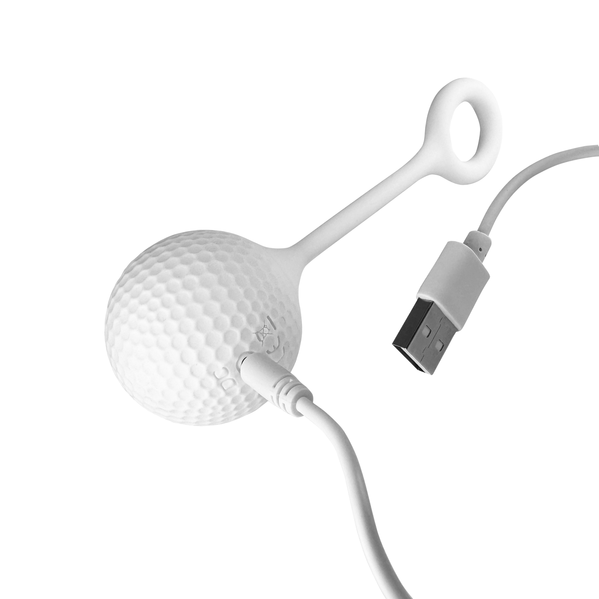 Ein weißes, golfballförmiges Ladegerät mit angeschlossenem USB-Kabel. Ein USB-Ende ist sichtbar.