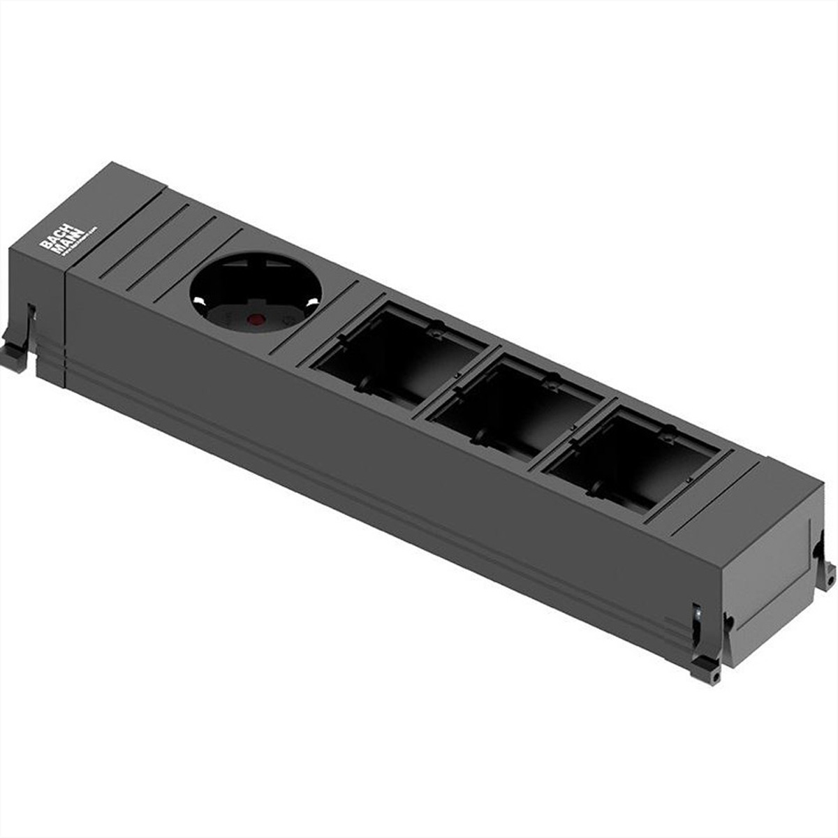 Una ciabatta nera con 3 slot. Il marchio è Bachmann.