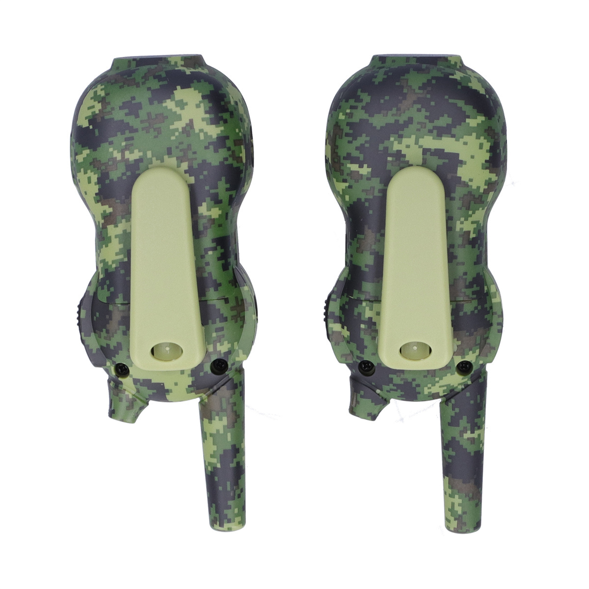 Zwei Walkie-Talkies mit grünem und schwarzem Camo-Print, Clips nach oben. Der Hintergrund ist weiß.