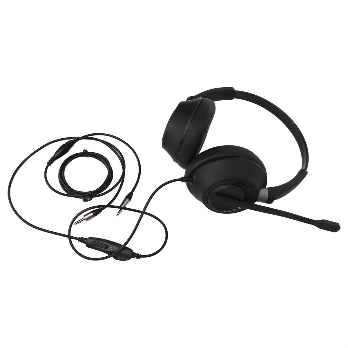 Schwarze Kopfhörer mit Mikrofon und Kabel mit Inline-Bedienelementen und Anschluss.