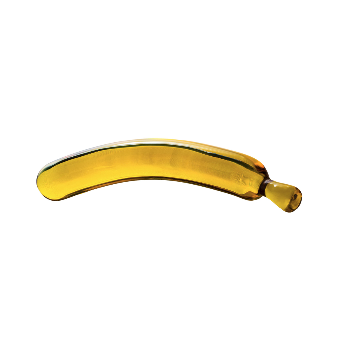 Ein gelbes bananenförmiges Glasobjekt auf weißem Hintergrund. Es hat eine gebogene Form und einen Stiel.