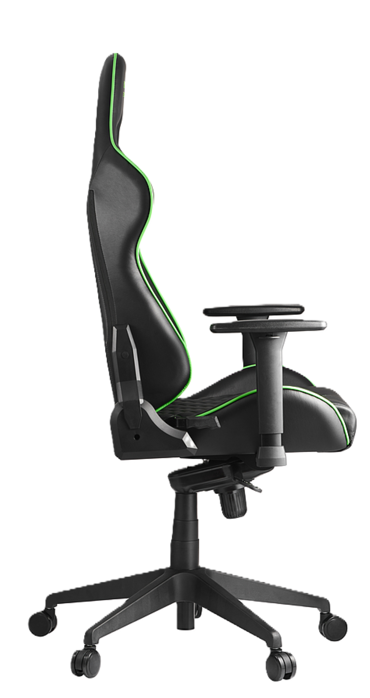 Silla gaming negra con detalles verdes, vista lateral, sobre fondo negro.