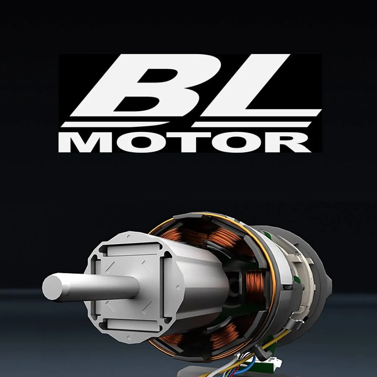 Zbliżenie silnika z logo BL MOTOR w tle.