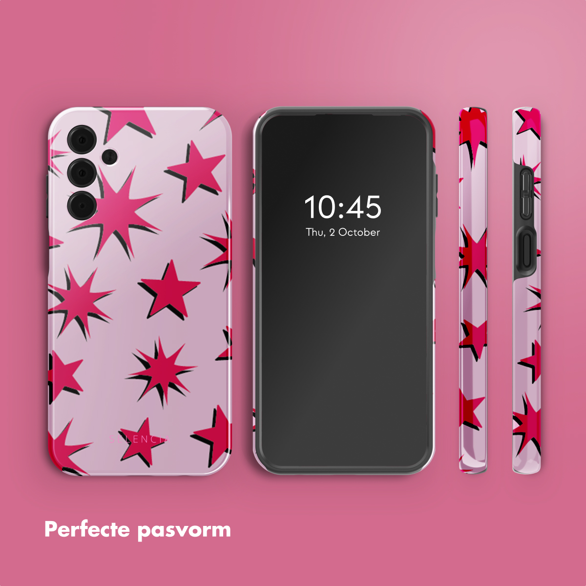 Roze telefoonhoesje met rood sterrenpatroon, naast een zwarte telefoon met tijd. Roze achtergrond.
