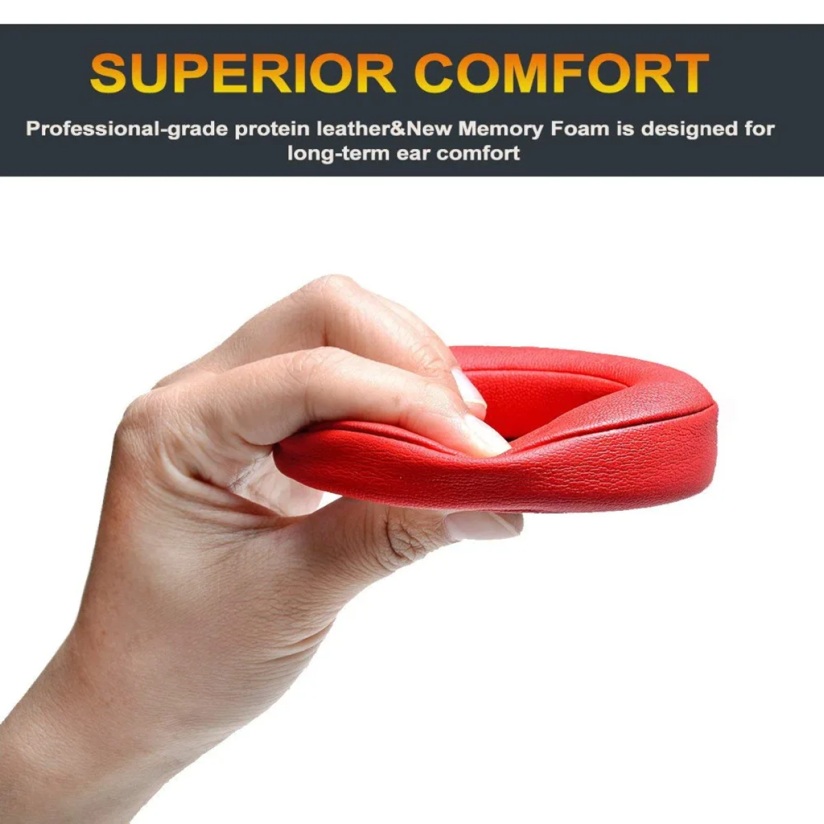 Eine Hand hält ein rotes Ohrpolster. Text sagt 'Superior comfort'.
