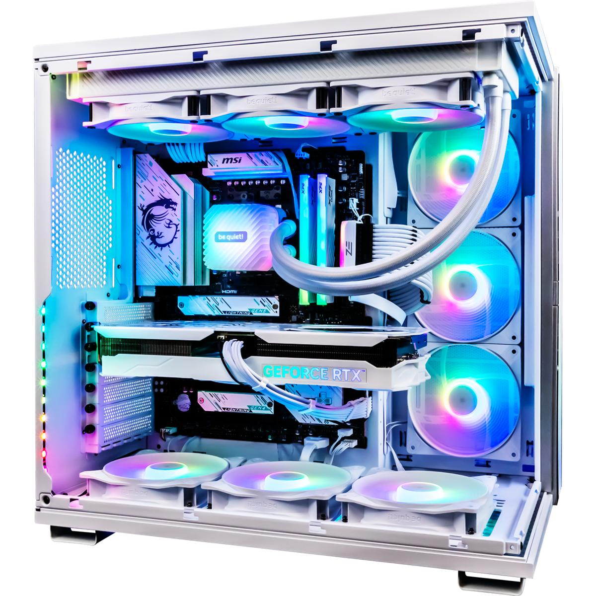 Ein weißes PC-Gehäuse mit bunten Lichtern. Das Innere zeigt die Komponenten.