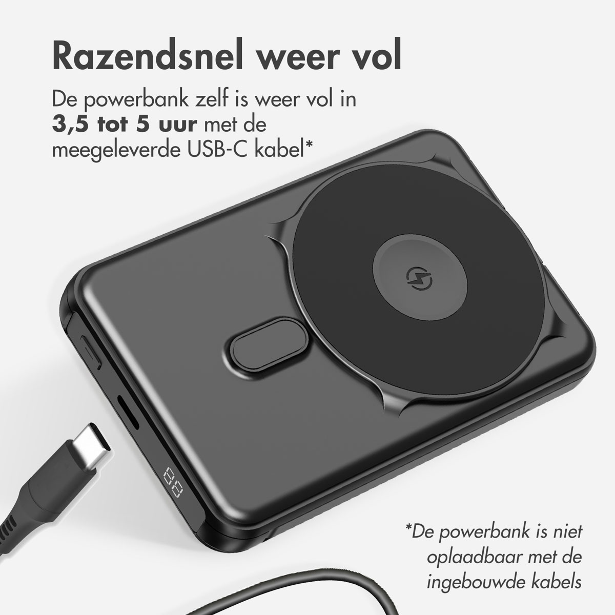 Batterie externe noire avec un socle de chargement et un câble USB-C.
