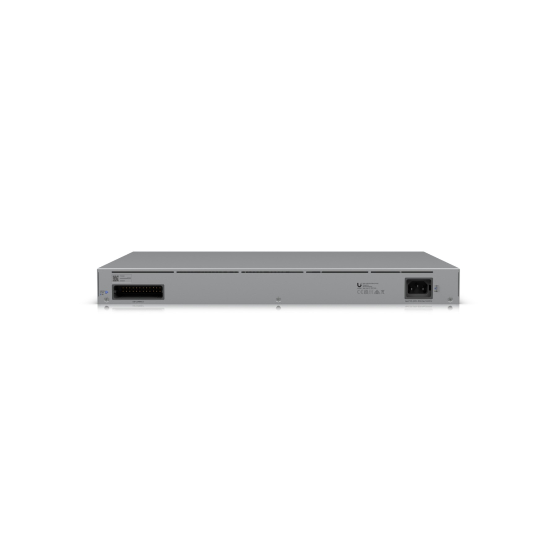 Silbernes Netzwerk-Switch-Gerät. Mehrere Anschlüsse und Verbindungen sind auf der Rückseite sichtbar.