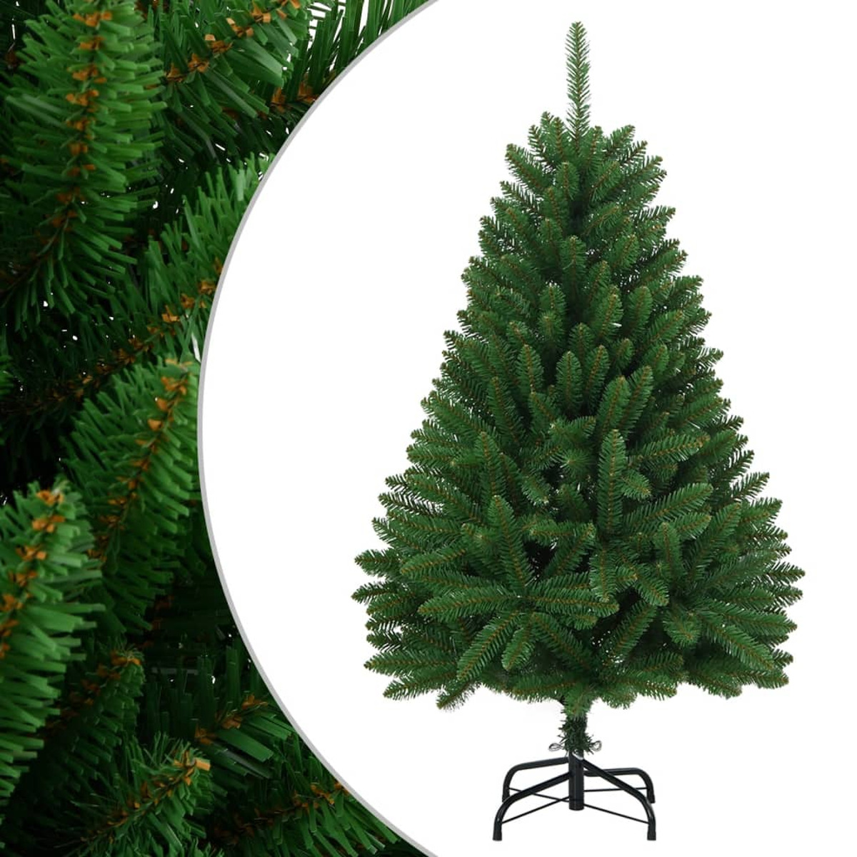 Ein grüner Weihnachtsbaum steht vor weißem Hintergrund, mit seitlicher Ansicht von Ästen.