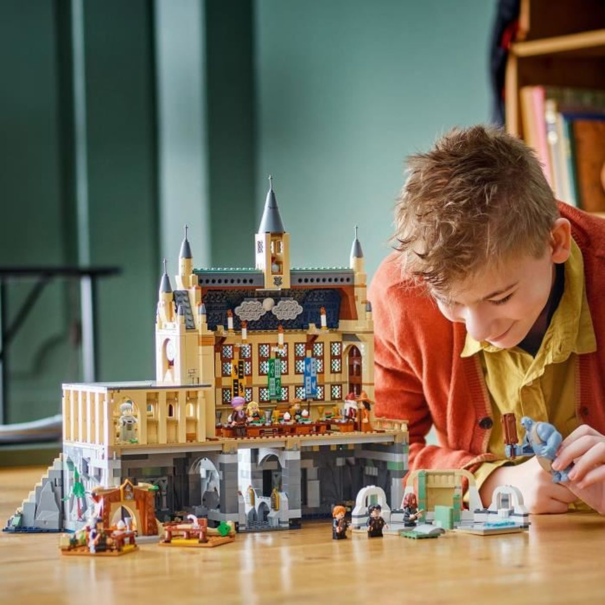 Klocki LEGO Hogwarts Castle: The Great Hall Wielobarwny