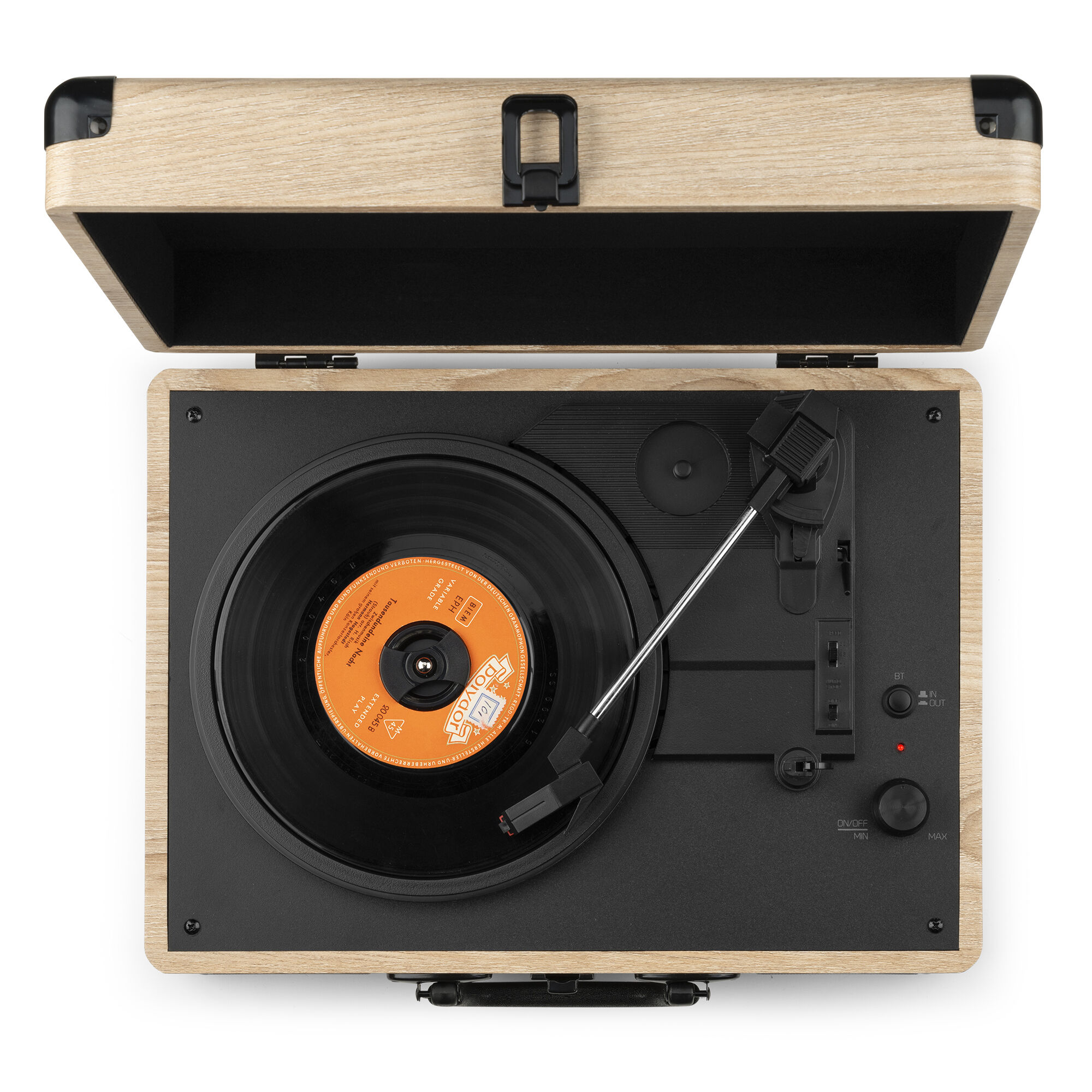 Tocadiscos con un disco y la tapa abierta.