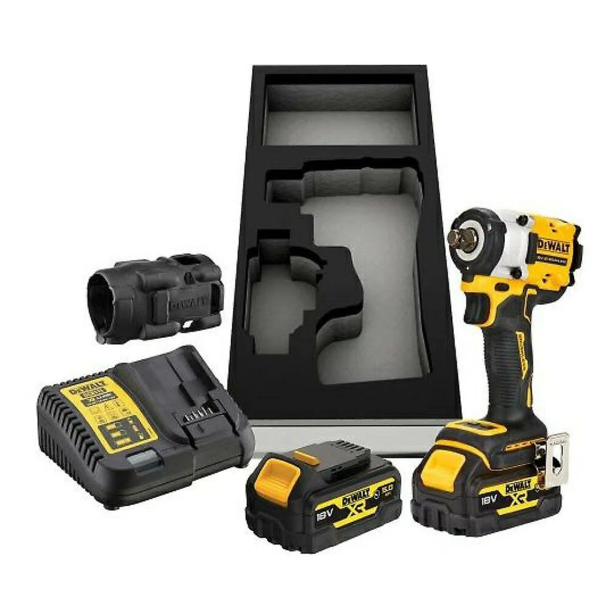 Un juego de taladro Dewalt con un cargador, dos baterías y una funda. Los colores son negro y amarillo.