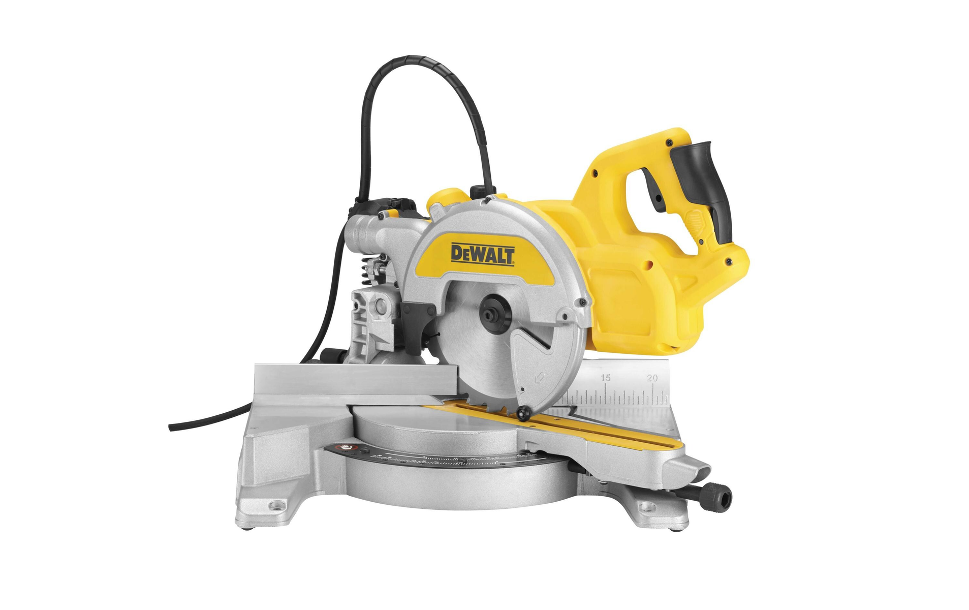 Gele en zilveren Dewalt verstekzaag, witte achtergrond.