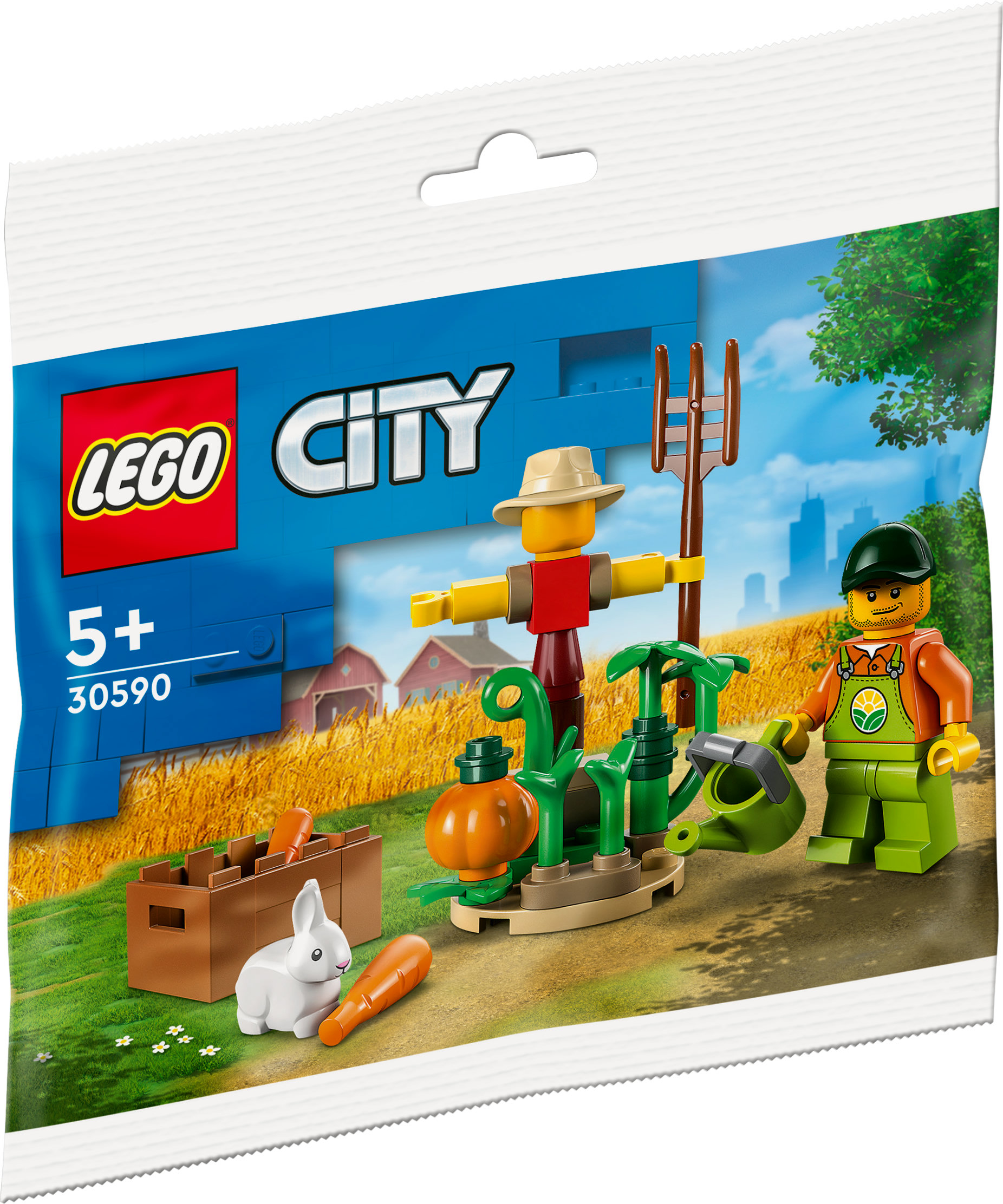 Busta del set LEGO City con un contadino, uno spaventapasseri, un coniglio e carote. Sfondo con fattoria.