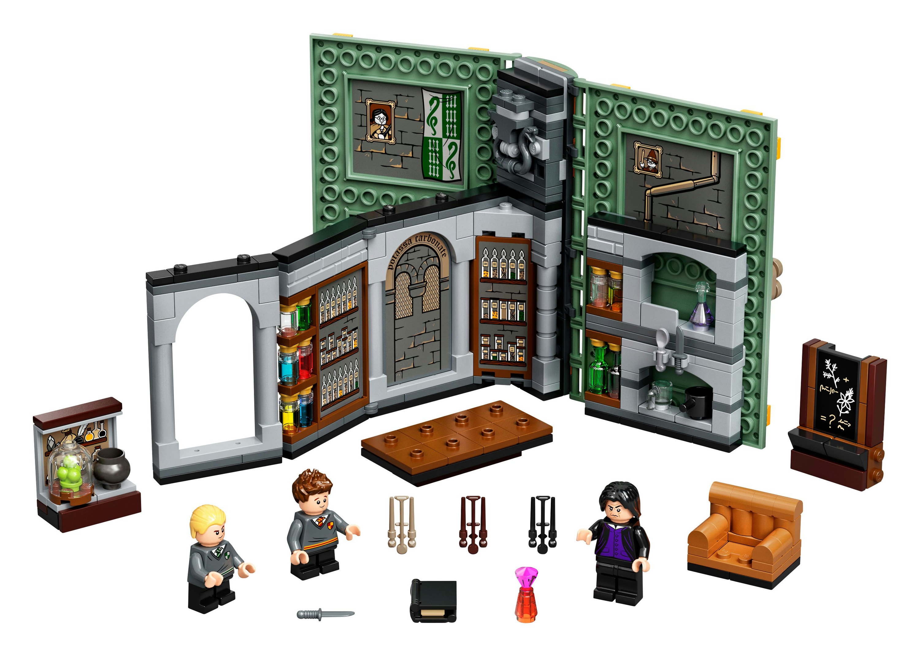 Un set Lego Harry Potter con figuras, una mesa y una escena de habitación.