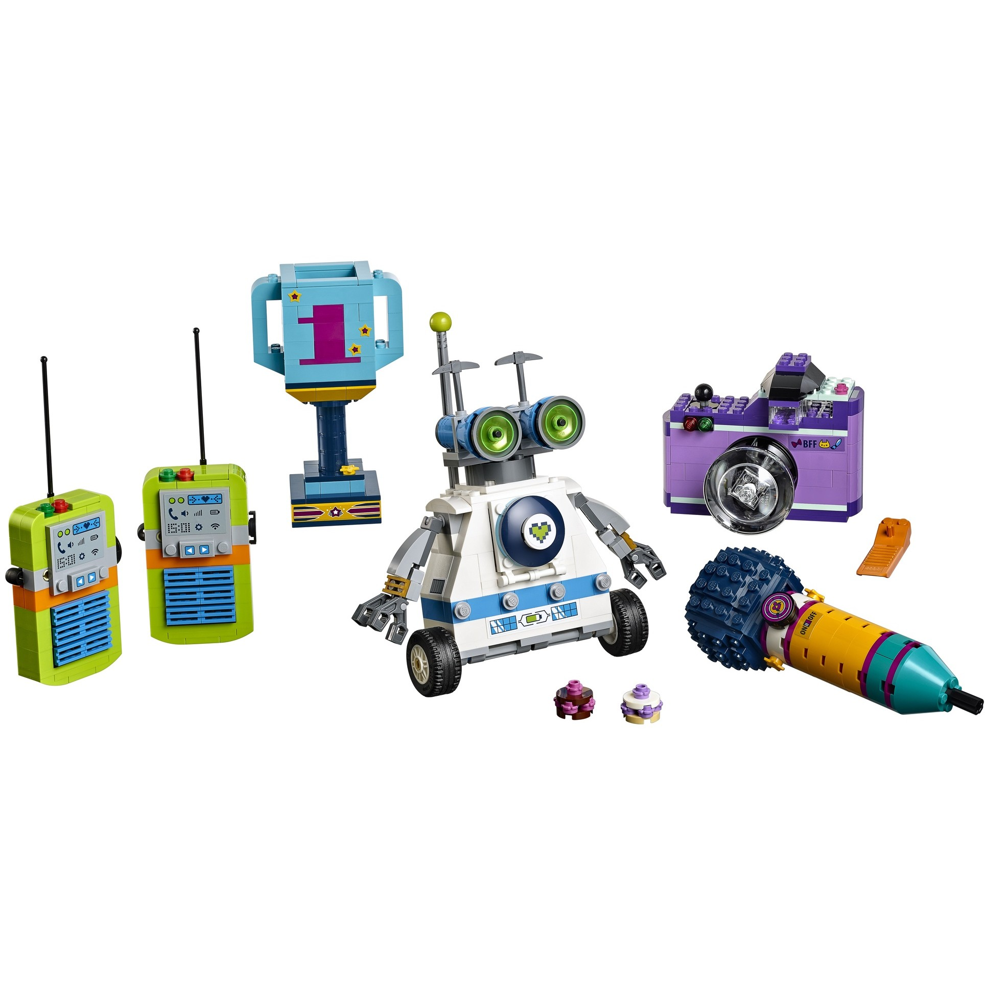 Zestaw Lego Friends z robotem, aparatem, mikrofonem i innymi akcesoriami.