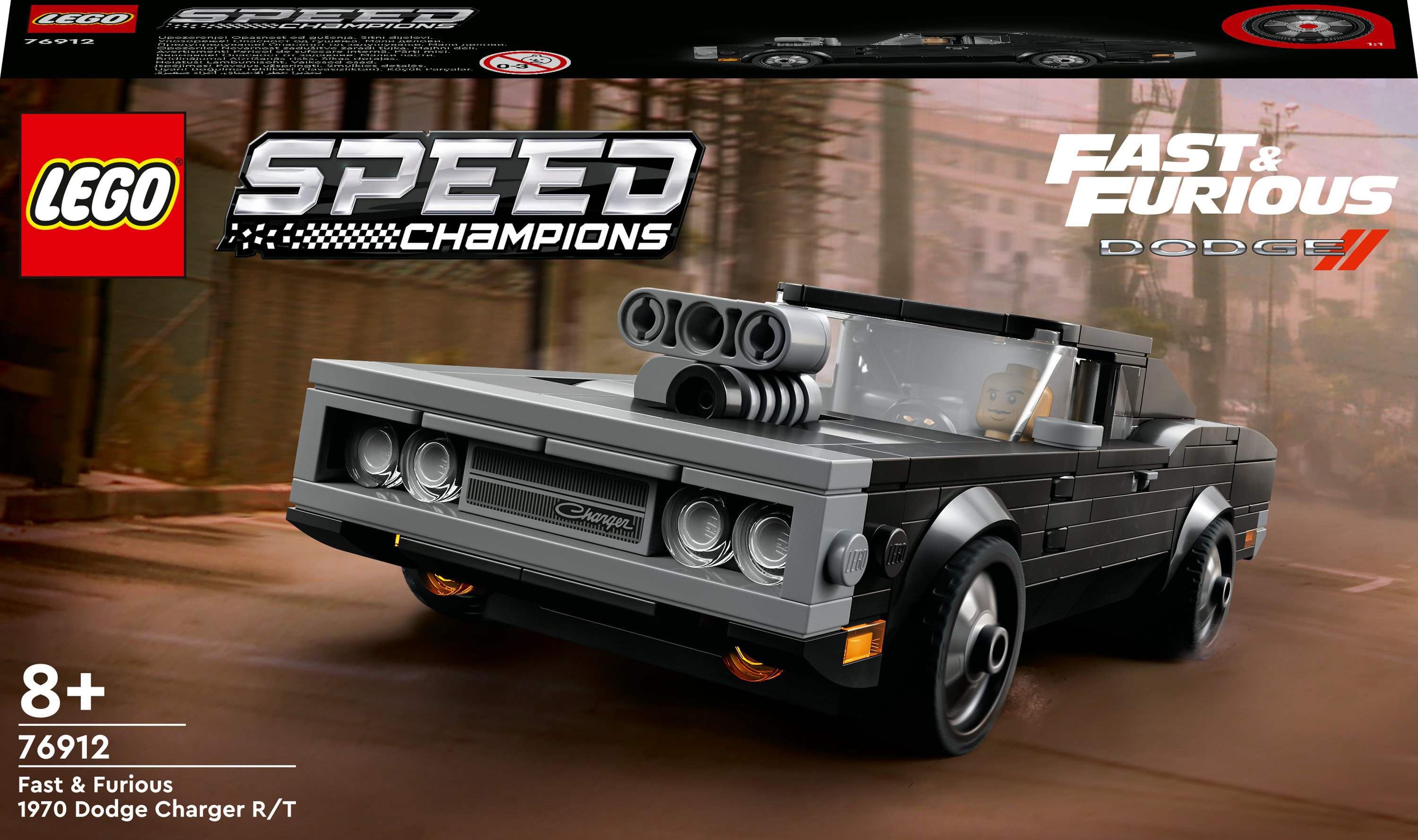 Pudełko Lego Speed Champions z czarnym modelem samochodu Dodge Charger R/T z 1970 roku.
