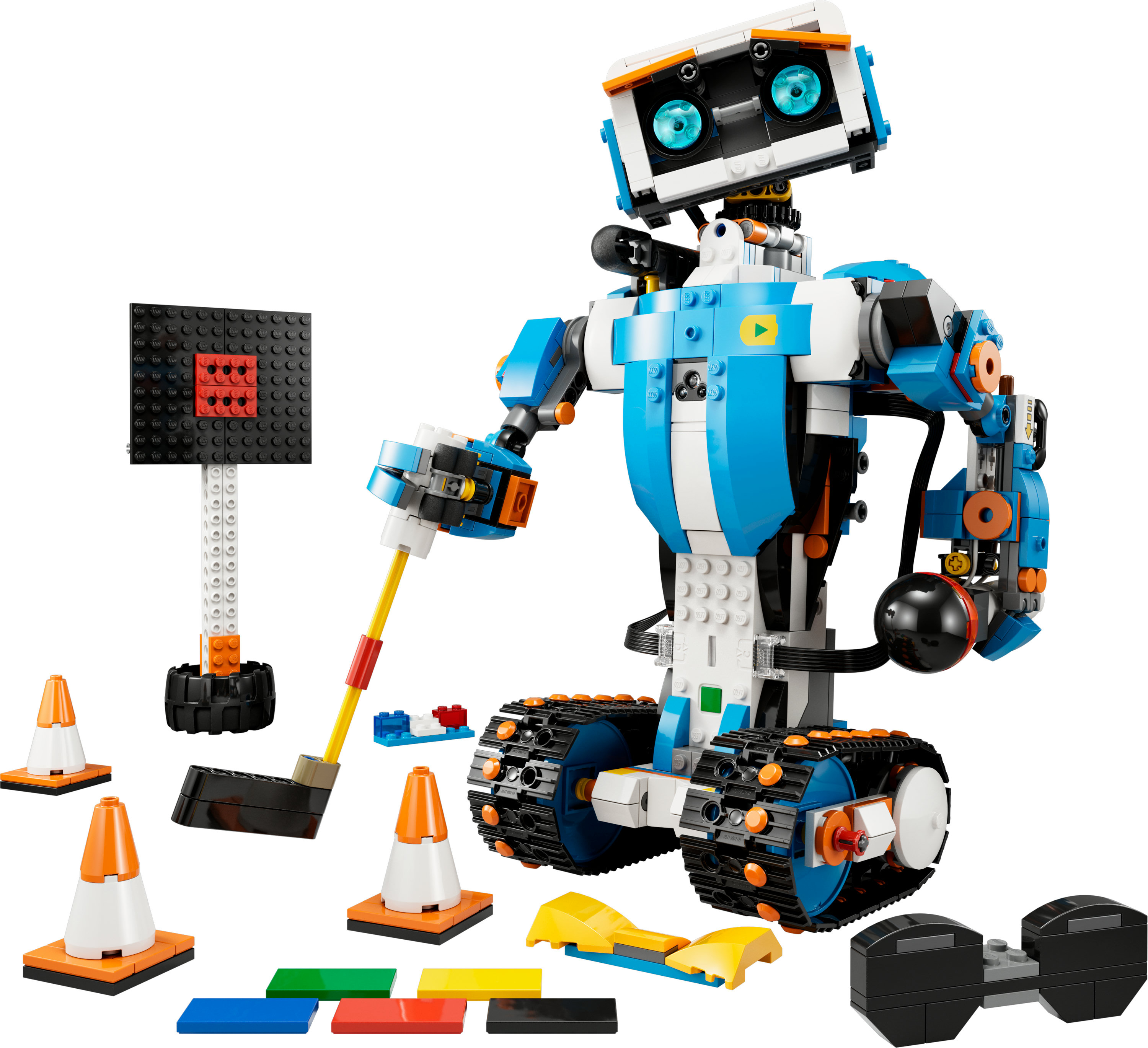 Robot LEGO con coni, una rete e una stecca da hockey, più altri accessori.