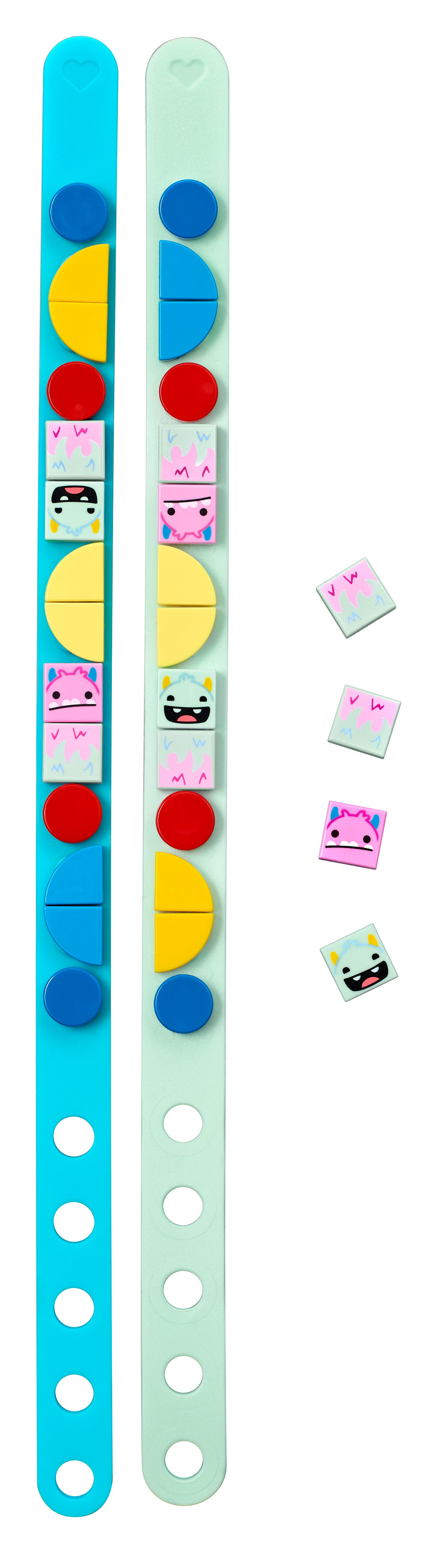 Due braccialetti Lego con tessere colorate. Le tessere hanno varie forme e facce.