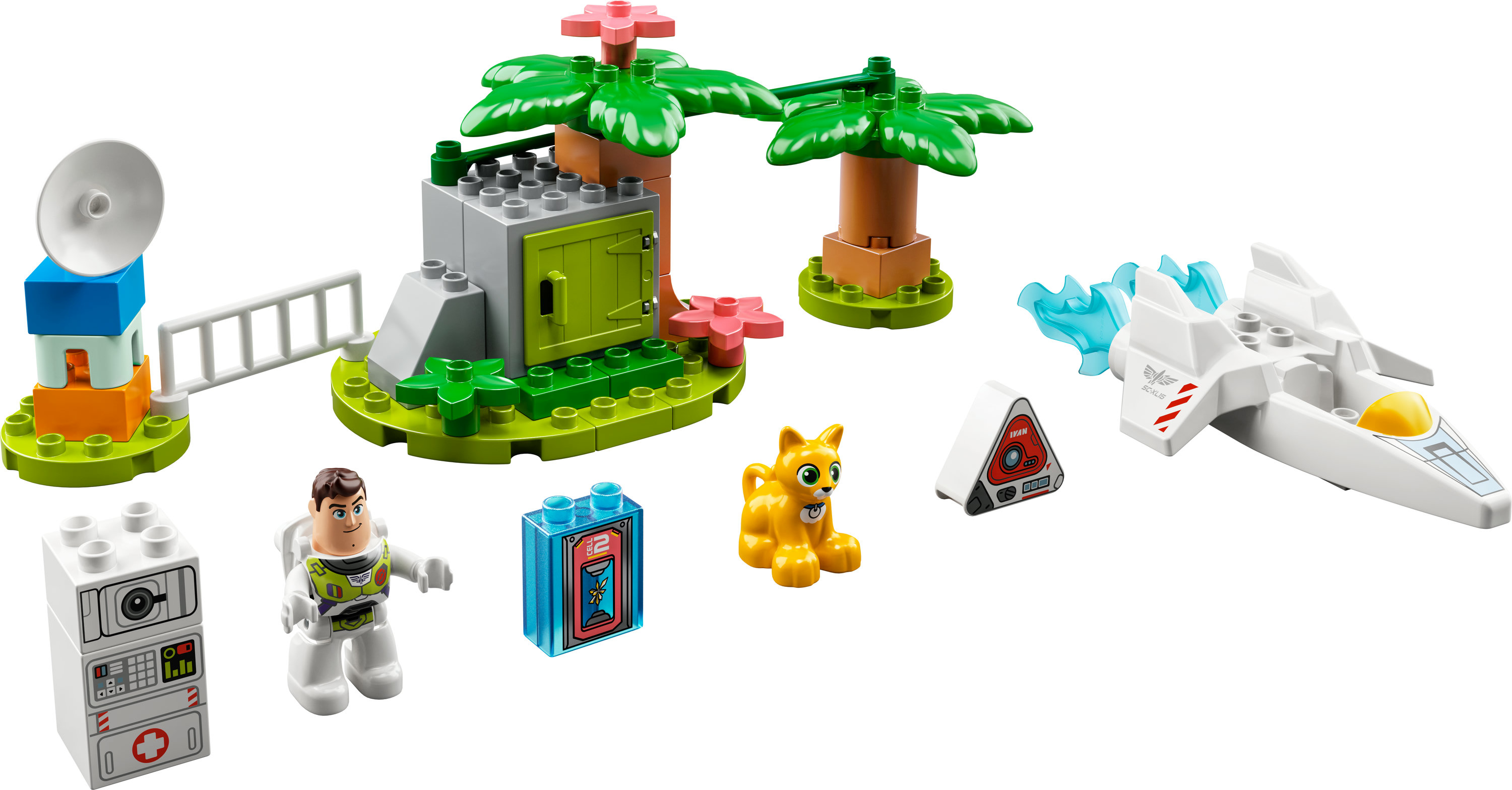 Ein Lego Duplo-Set mit einer Weltraumstation, einer Rakete, einer Buzz Lightyear-Figur und anderen Weltraumelementen.