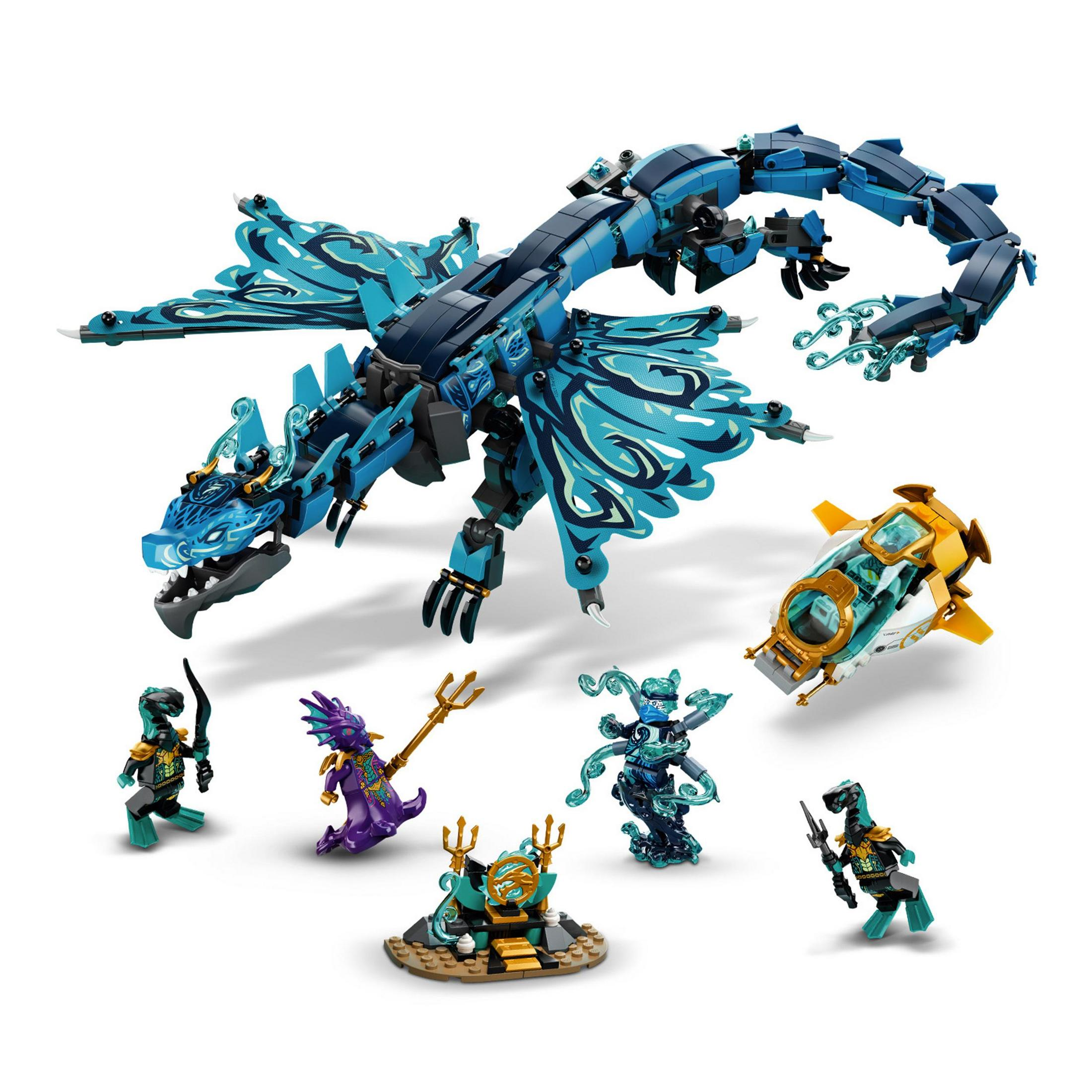 Set LEGO Ninjago con un drago, personaggi e veicoli. Il drago è blu e i personaggi sono in azione.