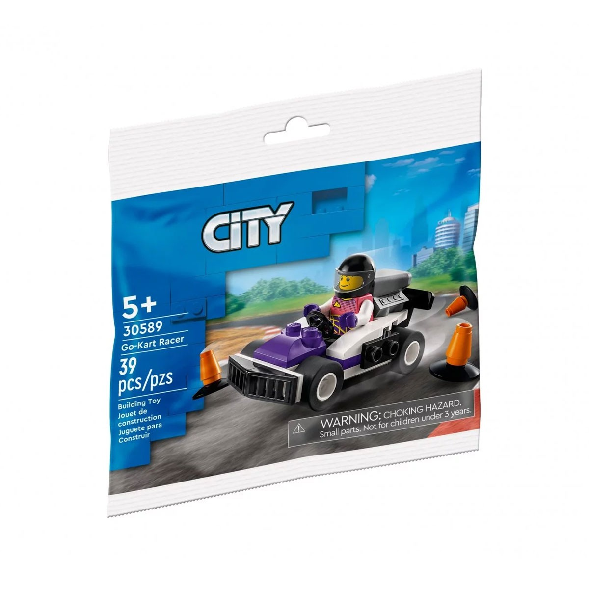 Plastik torbada Lego City Go-Kart Racer seti. Bir yarışçı ve koniler içerir.