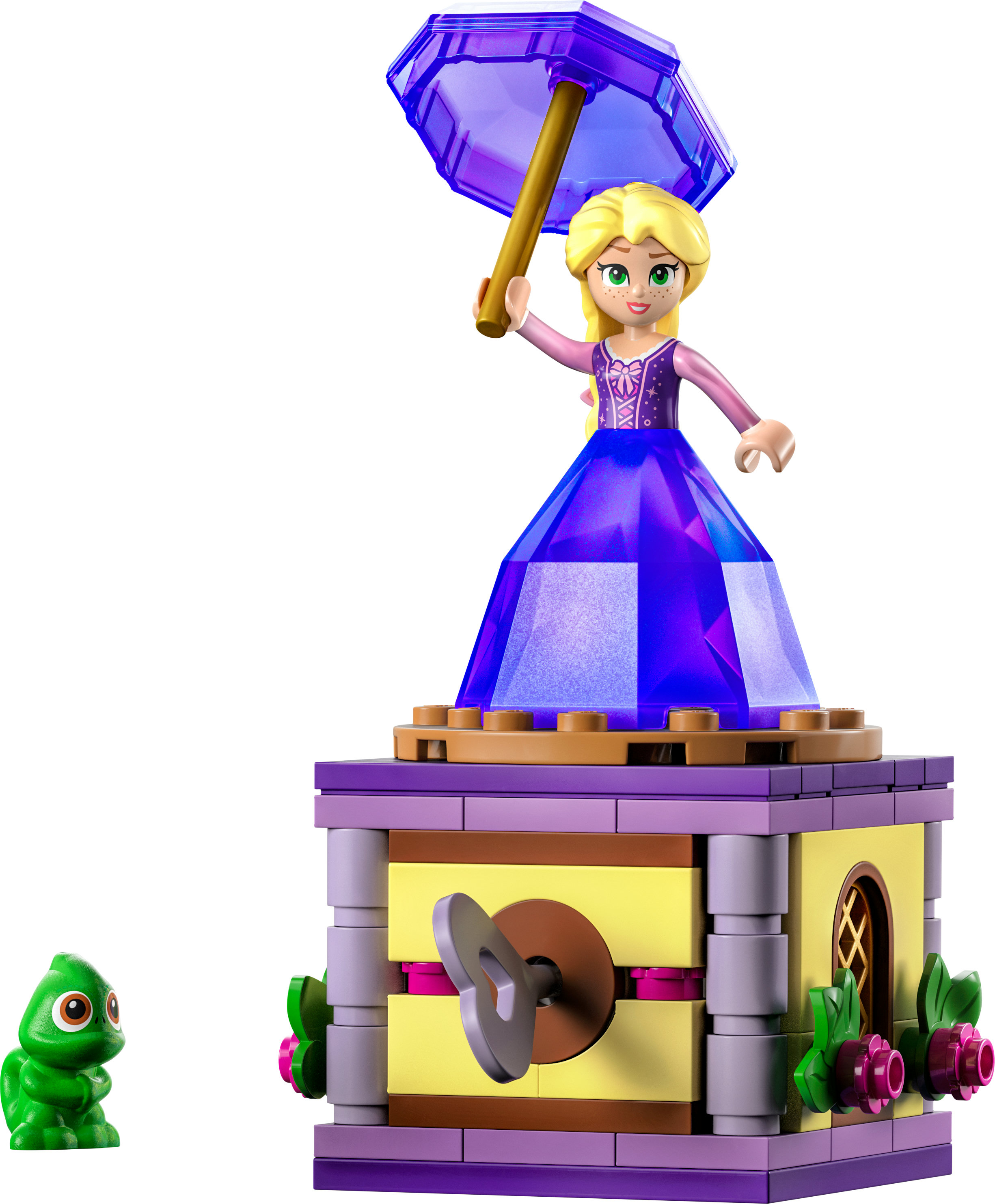 Eine LEGO Rapunzel Figur mit einem Regenschirm auf einem lila Turm mit einem grünen Chamäleon.