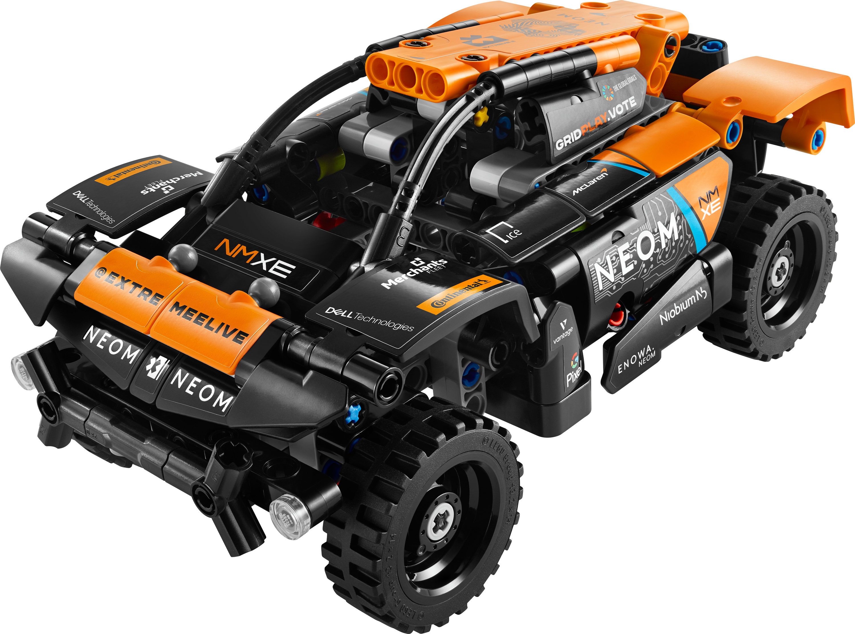 Schwarzes und oranges LEGO-Rennwagenmodell. Es trägt das Branding von Dell Technologies und NEOM.