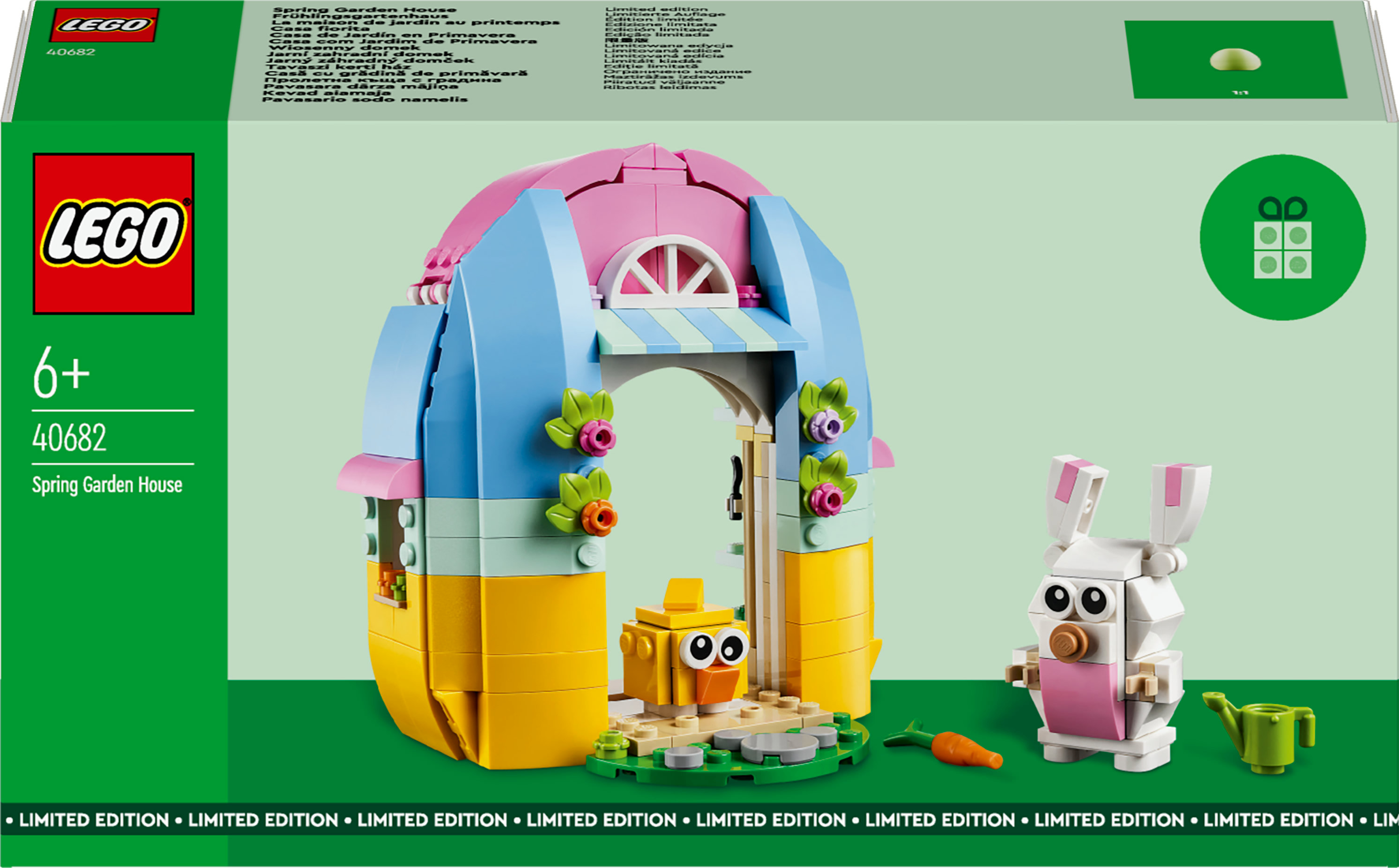 Pudełko zestawu Lego Spring Garden House. Kolorowy dom z kurczakiem i królikiem. Białe tło.